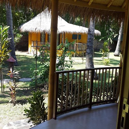Oasi Bungalows Hotel Gili Air Buitenkant foto