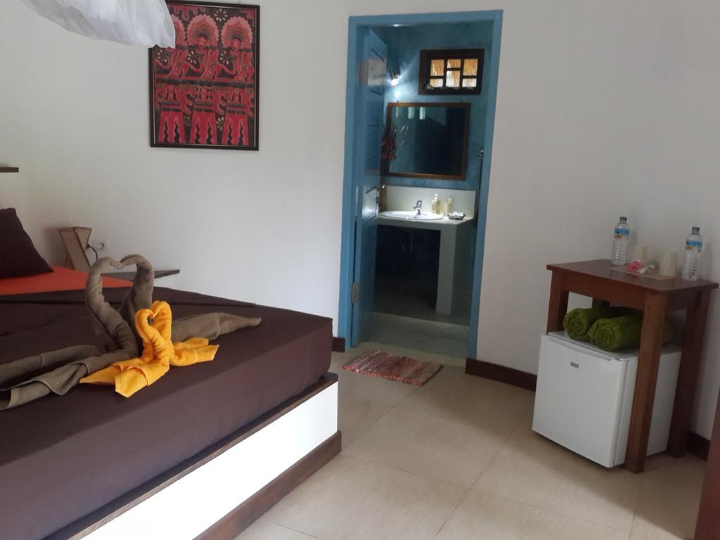 Oasi Bungalows Hotel Gili Air Buitenkant foto