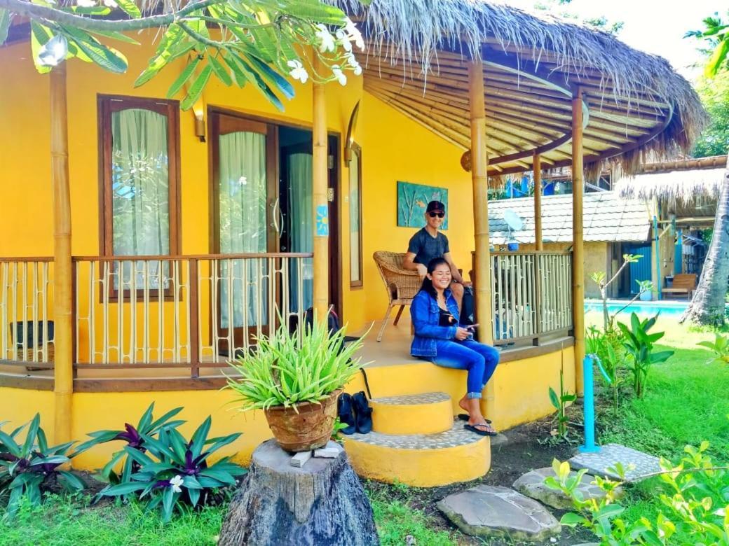 Oasi Bungalows Hotel Gili Air Buitenkant foto