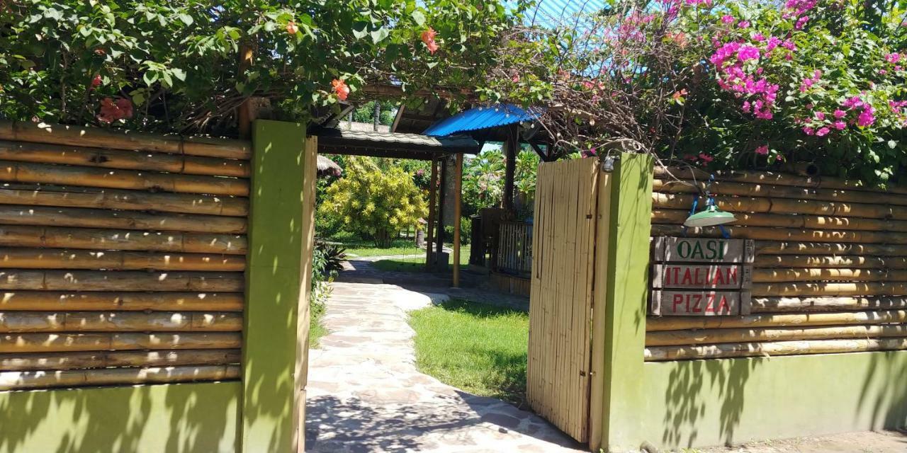 Oasi Bungalows Hotel Gili Air Buitenkant foto