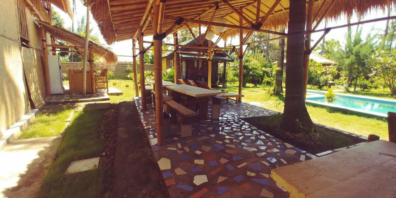 Oasi Bungalows Hotel Gili Air Buitenkant foto