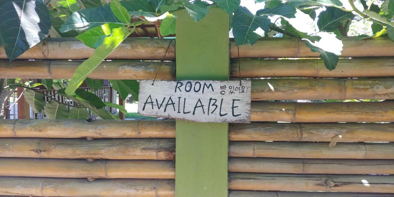 Oasi Bungalows Hotel Gili Air Buitenkant foto